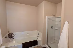 2326 W MacKay Ln, Taylorsville, UT 84129 - Photo 12