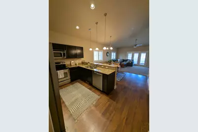 2326 W Mackay Ln, Taylorsville, UT 84129 - Photo 4
