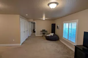 2326 W MacKay Ln, Taylorsville, UT 84129 - Photo 16