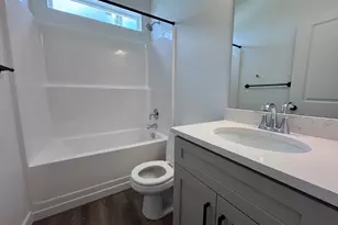 983 W Motor Vu Dr, Riverdale, UT 84405 - Photo 8