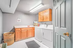 1058 S 1075 E, Clearfield, UT 84015 - Photo 14