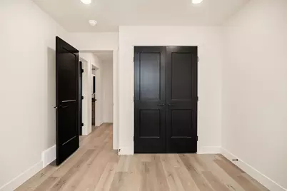 452 N 100 W #104, Logan, UT 84321 - Photo 16