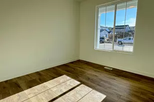 964 W Motor Vu Dr, Riverdale, UT 84405 - Photo 10