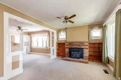 365 W 200 N, Logan, UT 84321 - Photo 4