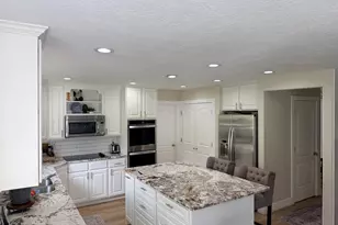 1382 N Narra Pl W, Pleasant Grove, UT 84062 - Photo 4