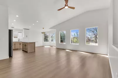 4433 W Mankato St, Riverton, UT 84096 - Photo 4