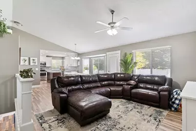1628 W 1050 S, Syracuse, UT 84075 - Photo 8