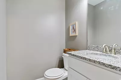 1628 W 1050 S, Syracuse, UT 84075 - Photo 14