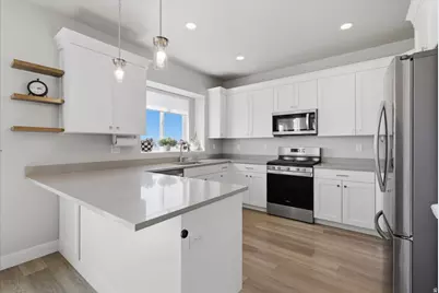 1909 N Mantle Way W, Tooele, UT 84074 - Photo 10