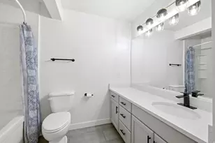 9217 S Jefferson Cv, Sandy, UT 84070 - Photo 16