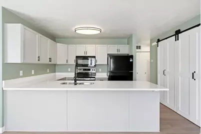 9217 S Jefferson Cv, Sandy, UT 84070 - Photo 8