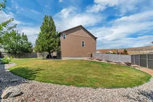 8761 N Durham Ct, Eagle Mountain, UT 84005 - Photo 42