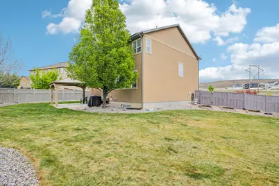 8761 N Durham Ct, Eagle Mountain, UT 84005 - Photo 42