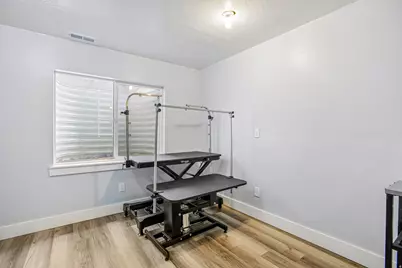 8761 N Durham Ct, Eagle Mountain, UT 84005 - Photo 16
