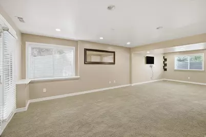 958 E 2100 N, North Logan, UT 84341 - Photo 22