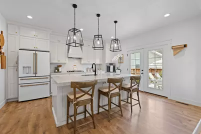 2106 Buffalo Dr, Kaysville, UT 84037 - Photo 10