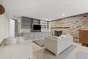2931 E Robidoux Rd S, Sandy, UT 84093 - Photo 38
