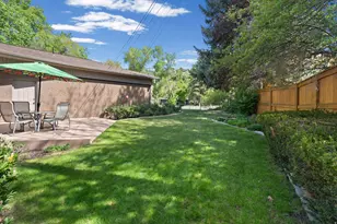 2931 E Robidoux Rd S, Sandy, UT 84093 - Photo 46