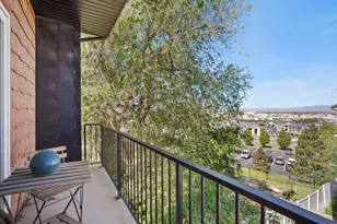 45 E Vantage Dr, North Salt Lake, UT 84054 - Photo 24