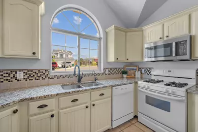 319 W 2325 N, Lehi, UT 84043 - Photo 10