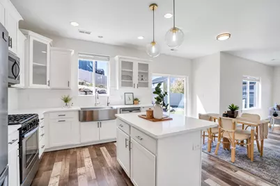 3247 S Tytus Ln, Saratoga Springs, UT 84045 - Photo 16