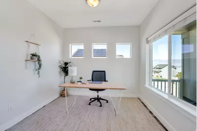 3247 S Tytus Ln, Saratoga Springs, UT 84045 - Photo 4