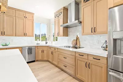 12149 N Creek Meadow Ct, Highland, UT 84003 - Photo 16