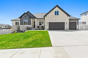 12149 N Creek Meadow Ct, Highland, UT 84003 - Photo 2