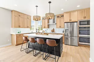 12149 N Creek Meadow Ct, Highland, UT 84003 - Photo 14
