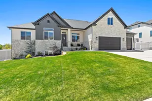 12149 N Creek Meadow Ct, Highland, UT 84003 - Photo 2