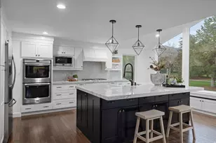 8479 S Escalante Dr, Sandy, UT 84093 - Photo 8