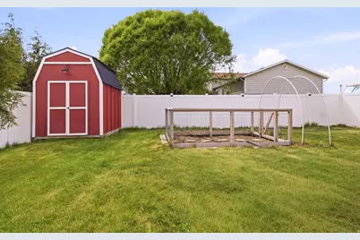 2101 W 1835 N, Lehi, UT 84043 - Photo 22
