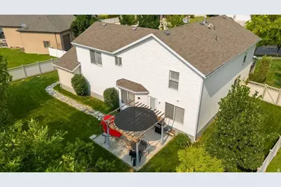 942 S Coyote Cv, Lehi, UT 84043 - Photo 8