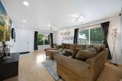 942 S Coyote Cv, Lehi, UT 84043 - Photo 32