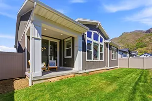 3518 E Breton Ln, Cottonwood Heights, UT 84093 - Photo 38