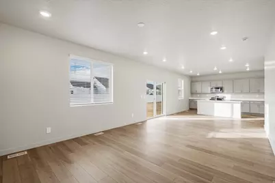 875 N 260 E #226, Santaquin, UT 84655 - Photo 14
