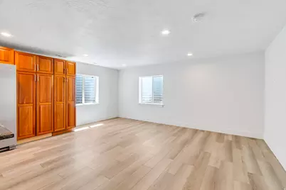 304 E 330 N, Vineyard, UT 84059 - Photo 26