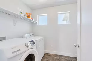 304 E 330 N, Vineyard, UT 84059 - Photo 22