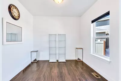 304 E 330 N, Vineyard, UT 84059 - Photo 4