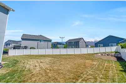 304 E 330 N, Vineyard, UT 84059 - Photo 34