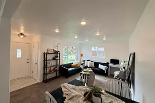 5447 S 2425 W, Roy, UT 84067 - Photo 10