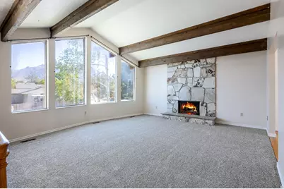 10140 S Buttercup Dr, Sandy, UT 84092 - Photo 2