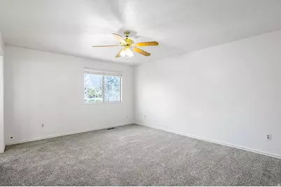10140 S Buttercup Dr, Sandy, UT 84092 - Photo 8