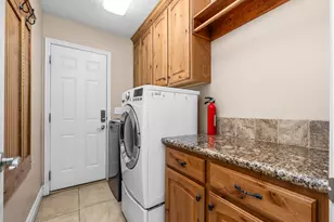 32 S 750 E, American Fork, UT 84003 - Photo 10