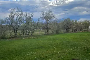 104 W 700 N, Vernal, UT 84078 - Photo 32