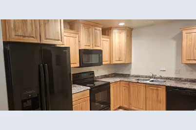 104 W 700 N, Vernal, UT 84078 - Photo 12