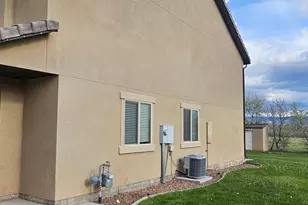104 W 700 N, Vernal, UT 84078 - Photo 4
