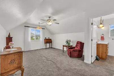 552 W 98 St N, Hyrum, UT 84319 - Photo 22