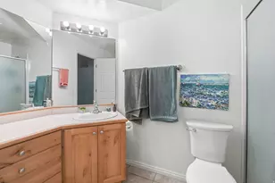 182 W 300 N, Bountiful, UT 84010 - Photo 18