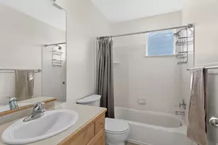 182 W 300 N, Bountiful, UT 84010 - Photo 14